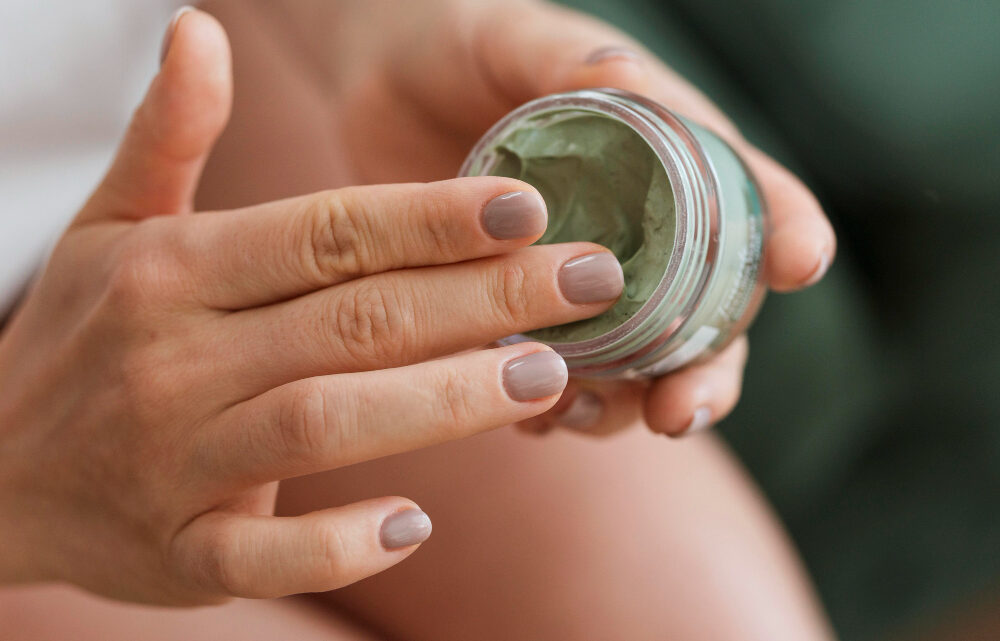 Krem na rozstępy – Skuteczne rozwiązanie dla gładkiej i elastycznej skóry